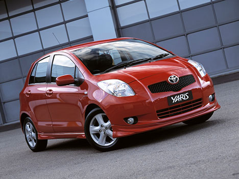 Toyota Yaris Repair Manual & Owen's Manual (2007)