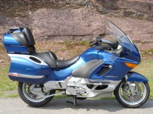 1998-2009 BMW K1200LT Motorcycle Workshop Repair & Service Manual (452 Pages, Searchable, Printable, Bookmarked, iPad-ready PDF)